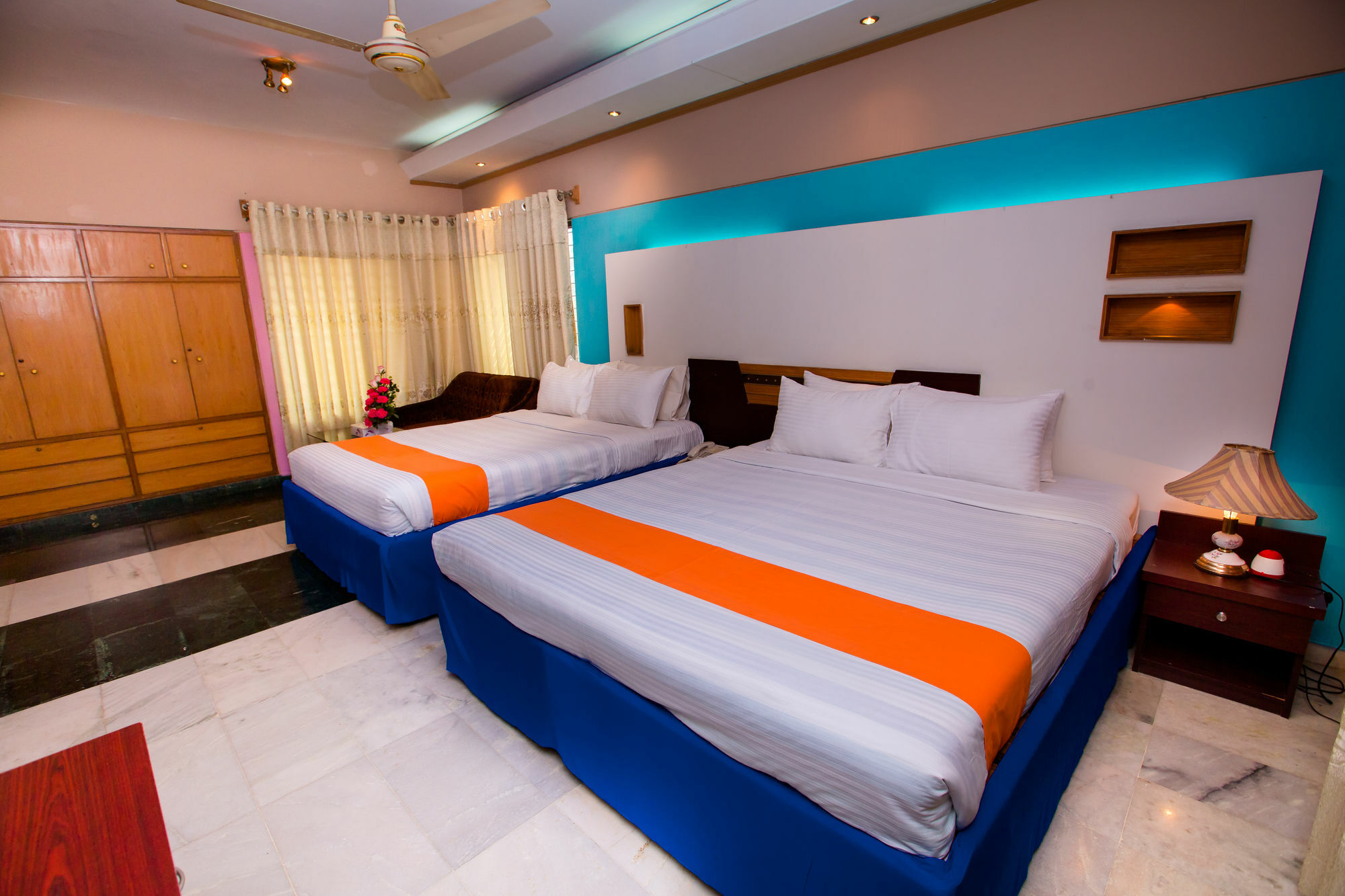 Hotel Golden Deer Dakka Kültér fotó